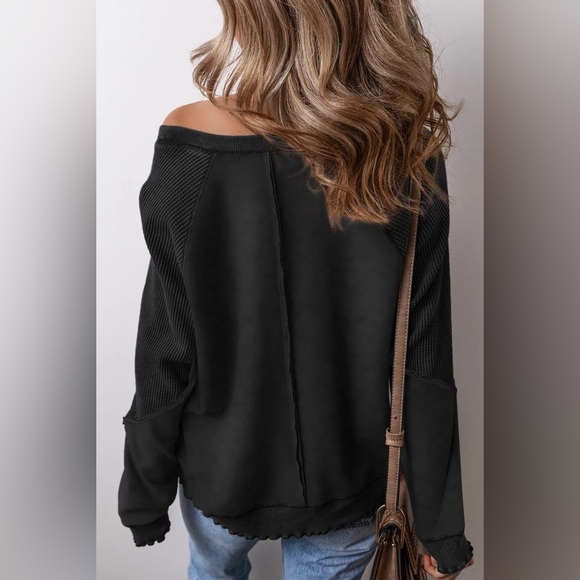 Exposed Seam Long Sleeve Sweatshirt - Picture 8 of 14